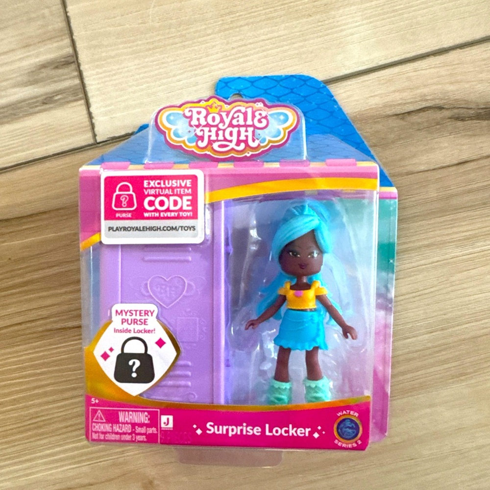 Roblox Royale High Water Fairy / Virtual Item Code & Mystery Purse Series 2